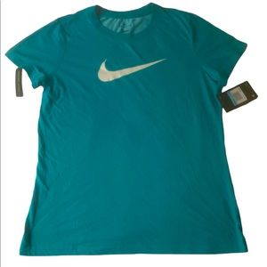 Nike T Shirt